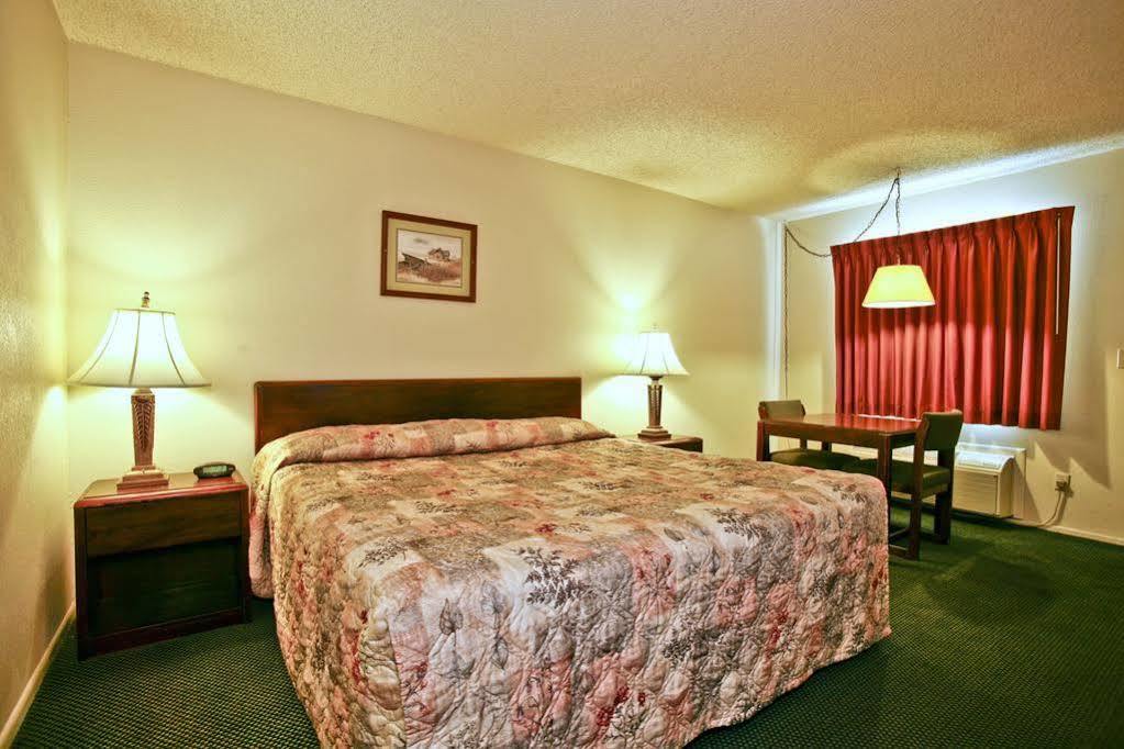 Silver Queen Inn Кингман Номер фото